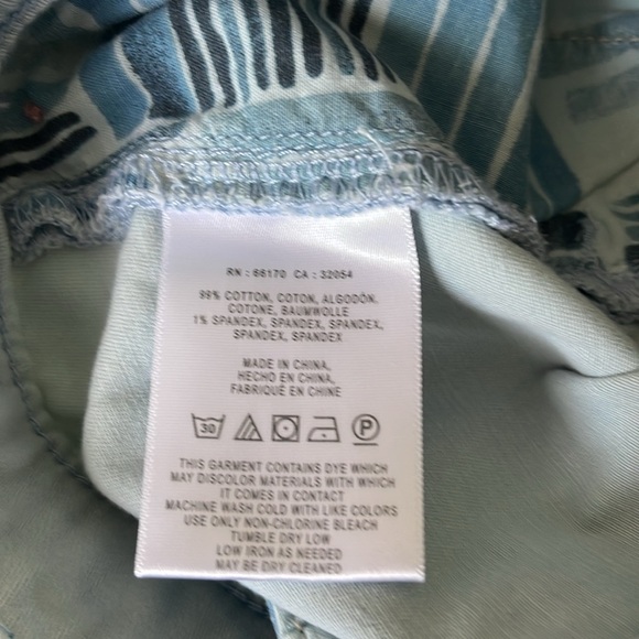 Pilcro and the Letterpress - Blue Hyphen Shorts - size 26 - Picture 5 of 6